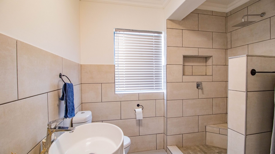 3 Bedroom Property for Sale in Britannia Beach Estate Western Cape